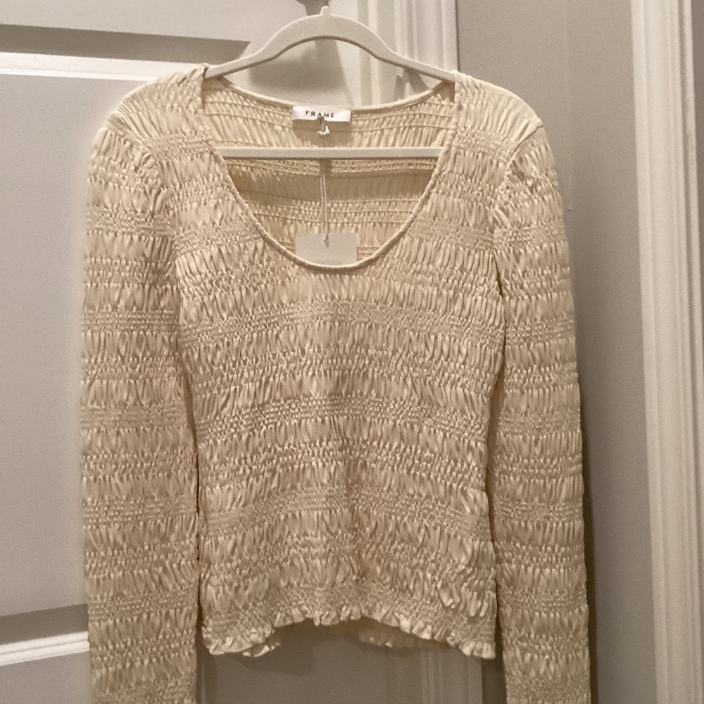 Frame Women’s  Ivory Long Sleeve Knit Top